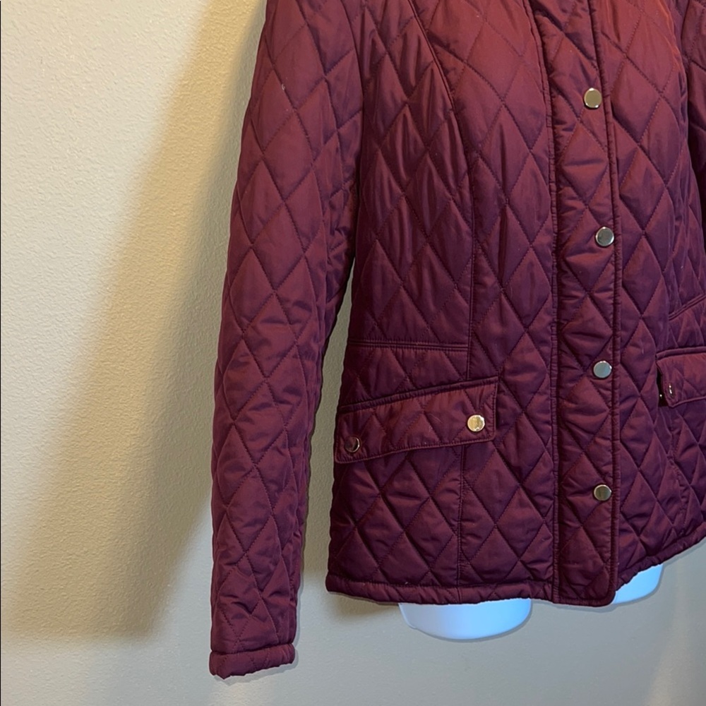 Charter Club Women’s Burgundy Puffer Jacket Quilted Insulated Gold Hardware SZ M - Picture 7 of 16
